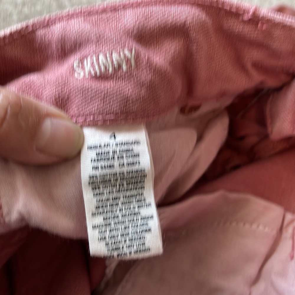 American Eagle Pink Skinny Jeans, Faded Wash, Pink Jeans, Stretch, size 4 - Picture 6 of 8